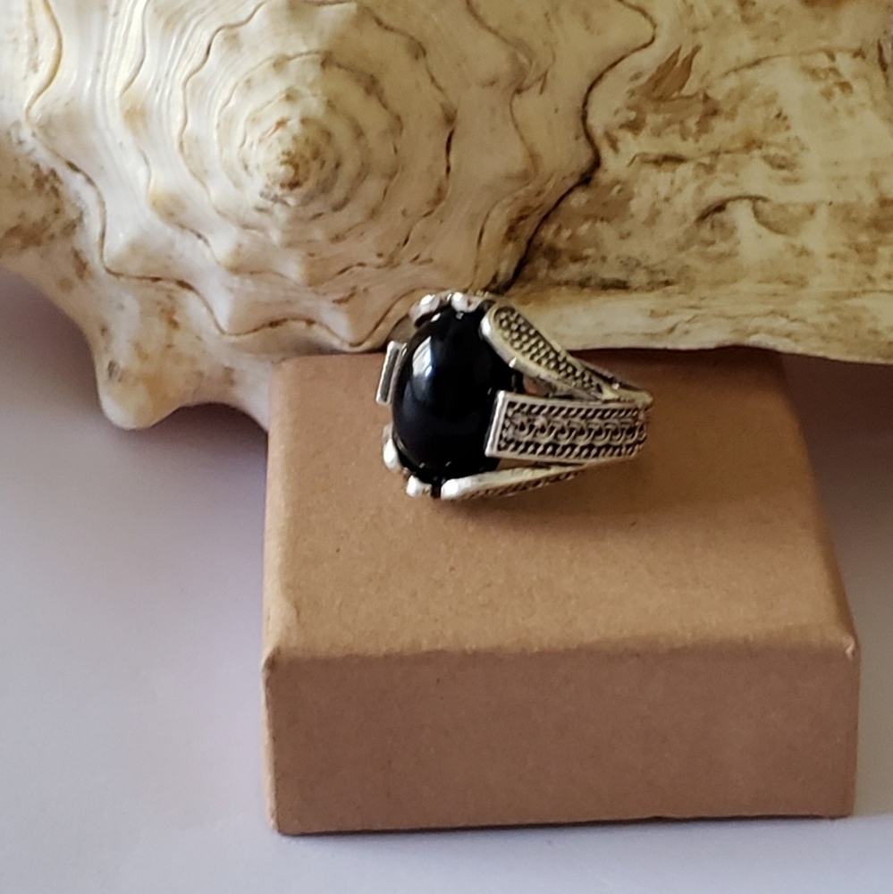 Silver and black precious stone ring, sz 6, NWT - Picture 2 of 6